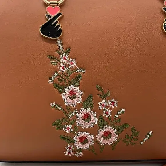 Tan Embroidered Tote Purse - Picture 6 of 8